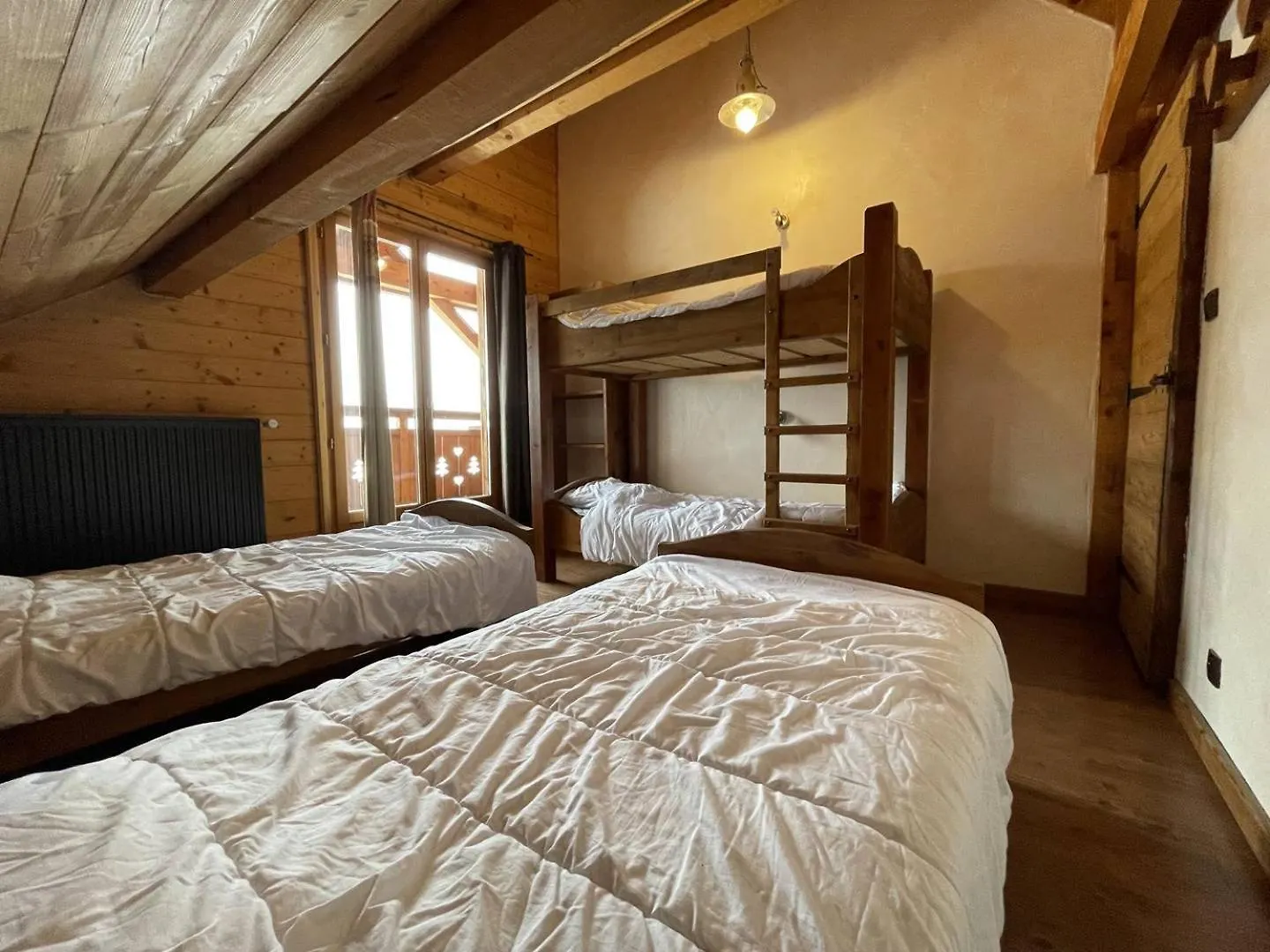 Chalet Montagnard 15 Personnes - Proche Du Centre Du Village Saint-Sorlin-dʼArves