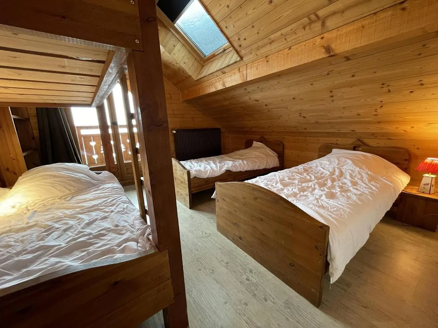 Chalet Montagnard 15 Personnes - Proche Du Centre Du Village Saint-Sorlin-dʼArves